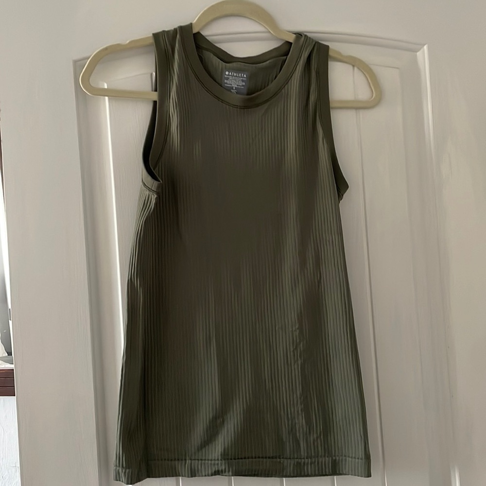 Athleta tank